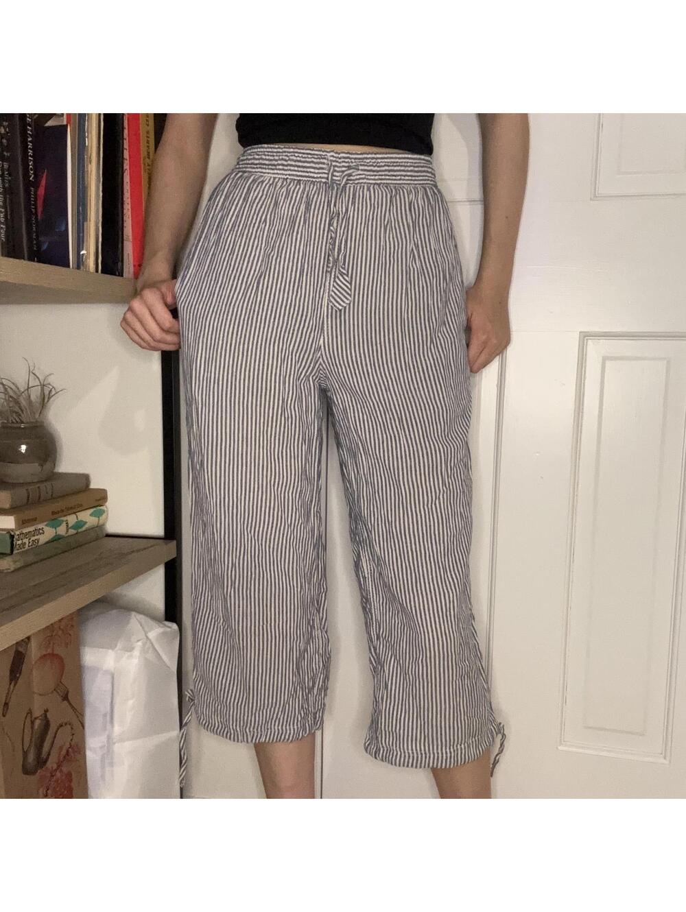 Ganesh Himal XS Striped Italian Cotton Capris